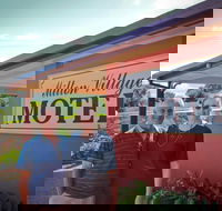 Milton Village Motel - Hotel Accommodation