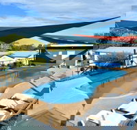 Metung Holiday Villas - Hotel Accommodation