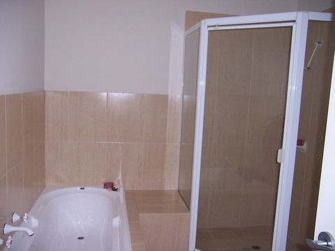 Christies No 1 Esplanade - Hotel Accommodation 1