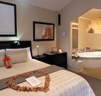 Riverview Rise Retreats - Hotel Accommodation