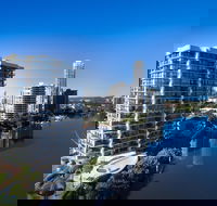 Silverton Holiday Apartments - Hotel Accommodation