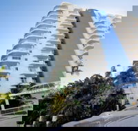 Surfers Mayfair - Hotel Accommodation