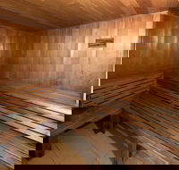 Berkeley on the Beach - Hotel Accommodation