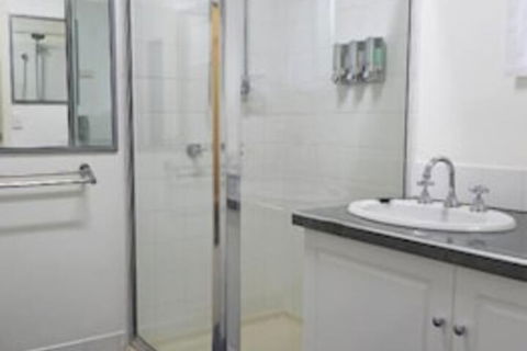 Gallery Motel - Hotel Accommodation 4