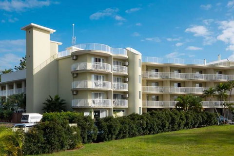 Cabarita Lake Apartments - Hotel Accommodation 1