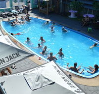 Youth Shack Backpackers - Hostel - Hotel Accommodation