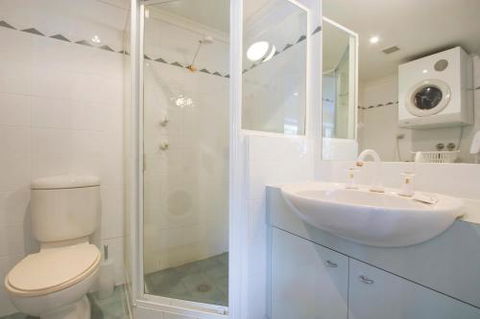 Lhotsky Apartments - Hotel Accommodation 5