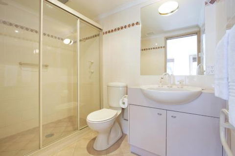 Lhotsky Apartments - Hotel Accommodation 2