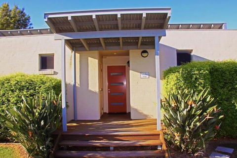 Adina Vineyard - Hotel Accommodation 6