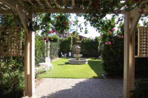 Reid's Place - Hotel Accommodation 4