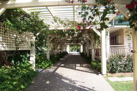 Reid's Place - Hotel Accommodation 2