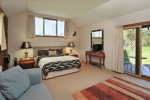 Langbrook Estate Cottages - Hotel Accommodation 6