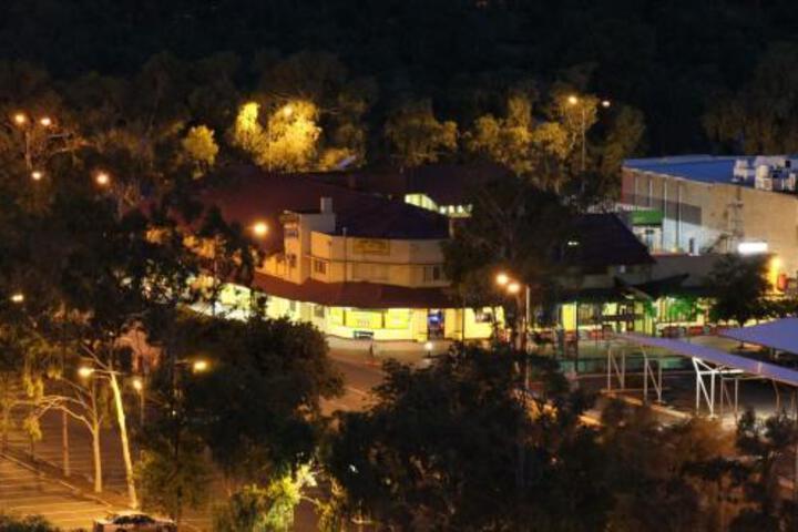 Araluen NT Hotel Accommodation