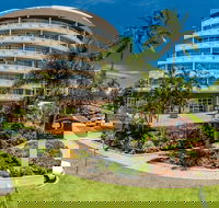 DoubleTree by Hilton Hotel Cairns - Hotel Accommodation