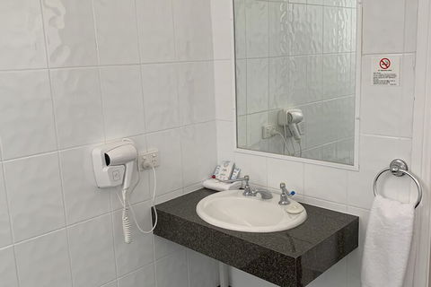 Ashton Motel - Hotel Accommodation 7