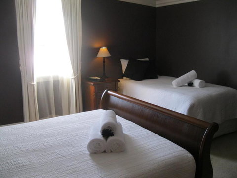 Heritage Guesthouse - Hotel Accommodation 2