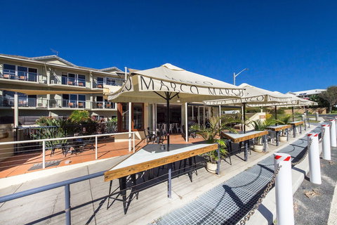 Yamba Beach Motel - Hotel Accommodation 1