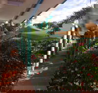 Tropical Palms - Hotel Accommodation