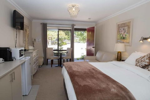 Beechworth On Bridge - Hotel Accommodation 6