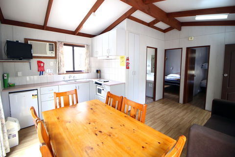 Adelaide's Brownhill Creek Tourist Park - Hotel Accommodation 5