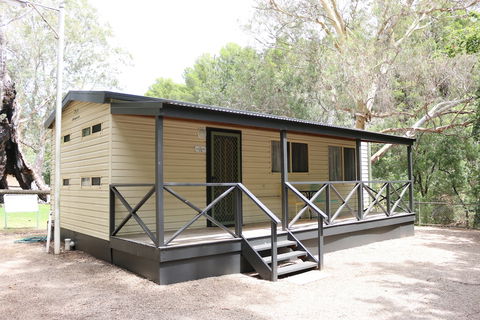 Adelaide's Brownhill Creek Tourist Park - Hotel Accommodation 3