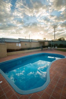 Maitland City Motel - Hotel Accommodation 4
