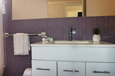 Jadran Motel & El Jays Holiday Lodge - Hotel Accommodation 4