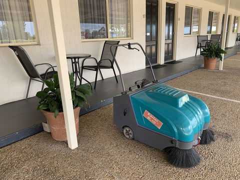 Silo Motor Inn - Hotel Accommodation 5