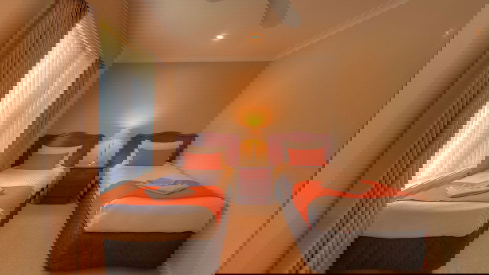 Tonderburine NSW Hotel Accommodation