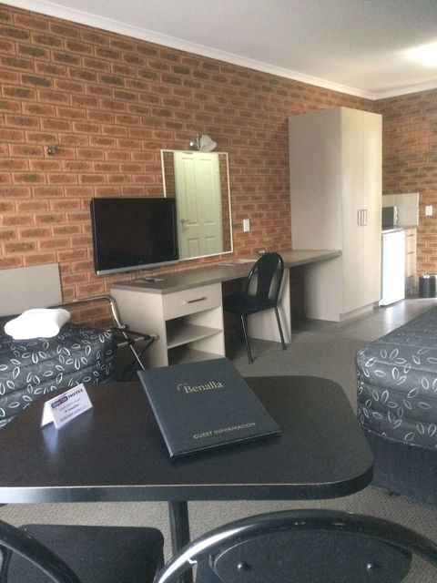 Glider City Motel Benalla - Hotel Accommodation 2
