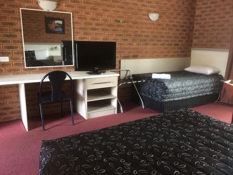 Glider City Motel Benalla - Hotel Accommodation 3
