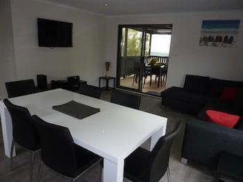 Garden Of Eden Caravan Park - Hotel Accommodation 6