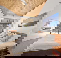 Nautilus Beachfront Villas  Spa - Hotel Accommodation