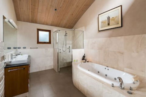 Aiyana Retreat - Hotel Accommodation 0