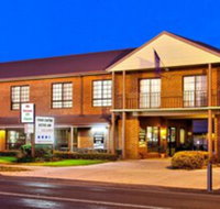 Holbrook Town Centre Motor Inn - Hotel Accommodation