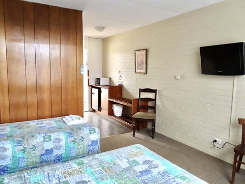 Wedderburn Goldseeker Motel - Hotel Accommodation 5