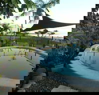 Cardwell Beachfront Motel - Hotel Accommodation