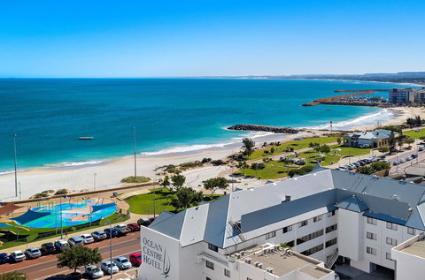 Ocean Centre Hotel - Hotel Accommodation 1