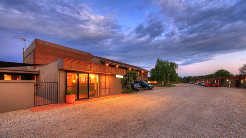 Motel Meneres - Hotel Accommodation 3