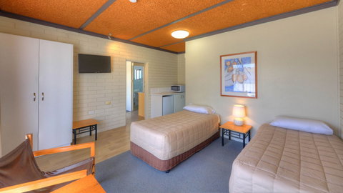 Motel Meneres - Hotel Accommodation 5