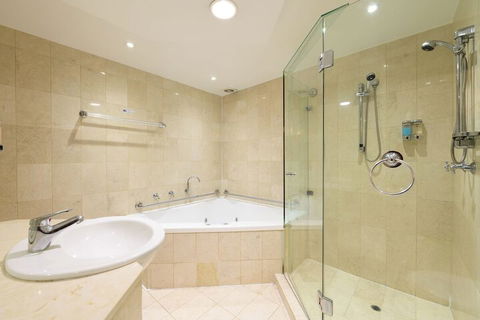 Airolodge International - Hotel Accommodation 5