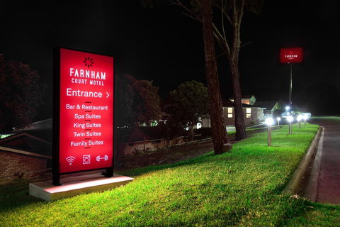Farnham Court - Hotel Accommodation 0