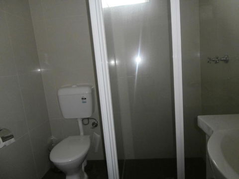 Golden Hills Motel - Hotel Accommodation 1