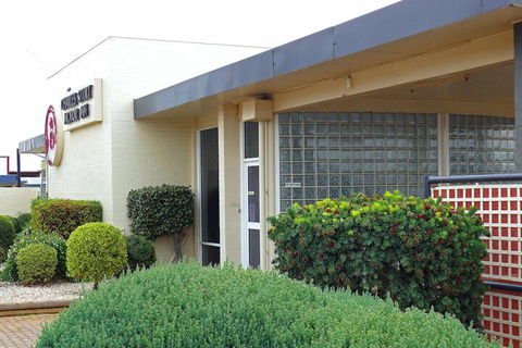 Charles Sturt Motor Inn West Wyalong - Hotel Accommodation 1