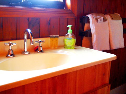 Ferndale - Hotel Accommodation 5