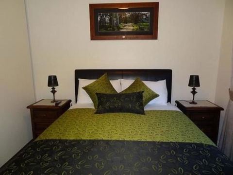 Hahndorf Oak Tree Cottages - Hotel Accommodation 1