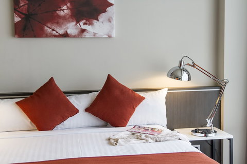 Abode Woden - Hotel Accommodation 2