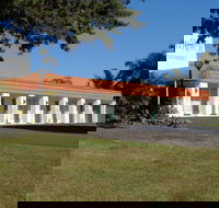 Moon River Motor Inn - Hotel Accommodation