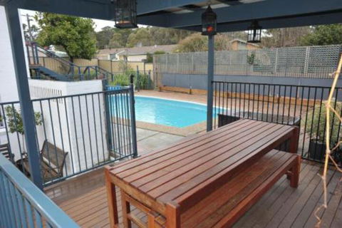 The Pommy Tree - Hotel Accommodation 5