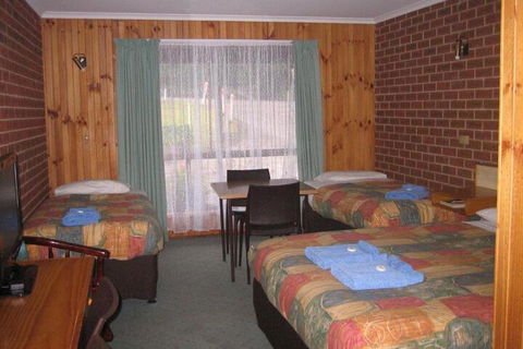 Orbost Country Road Motor Inn - Hotel Accommodation 2